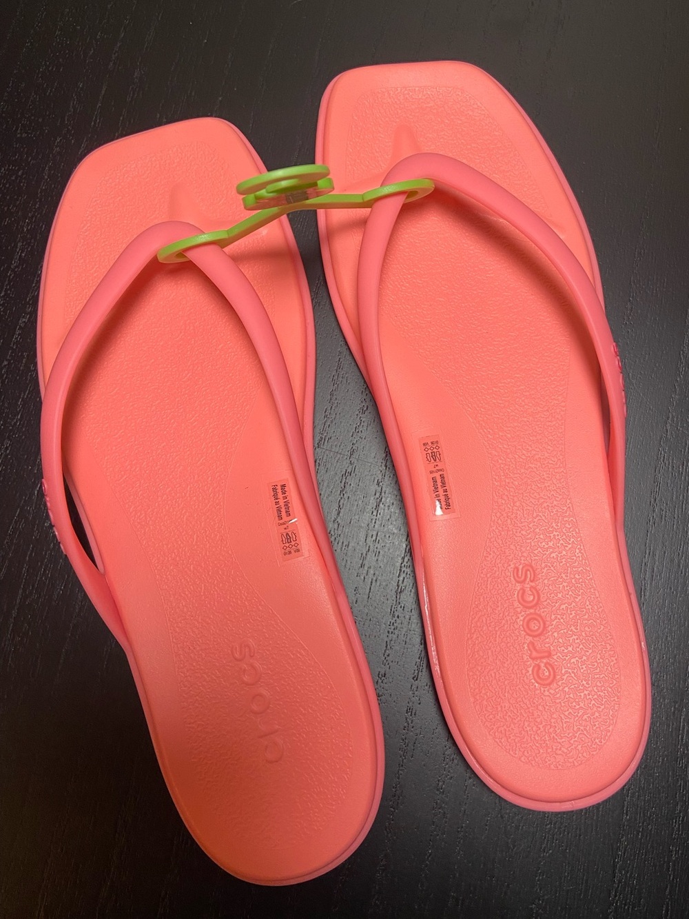 NWT Crocs Miami Square Flip Flop Sandals Pink Salmon Coral Women's Size